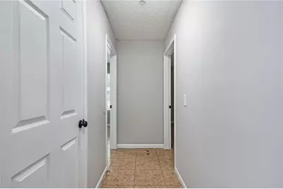 2102 Par Three Way, Lithonia, GA 30038 - Photo 5