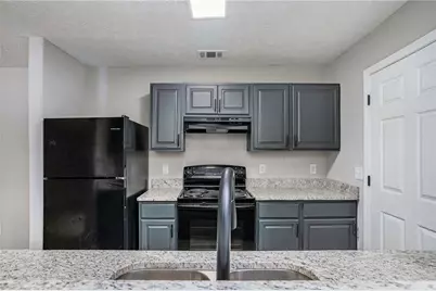 2102 Par Three Way, Lithonia, GA 30038 - Photo 3
