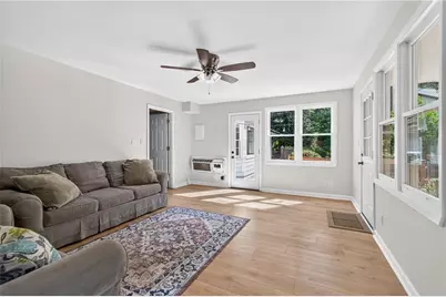9945 Lake Forest Way, Roswell, GA 30076 - Photo 27