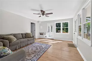 9945 Lake Forest Way, Roswell, GA 30076 - Photo 27
