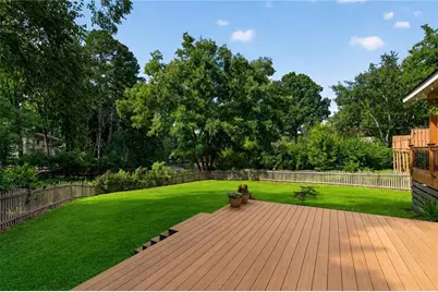 9945 Lake Forest Way, Roswell, GA 30076 - Photo 47