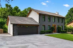 9945 Lake Forest Way, Roswell, GA 30076 - Photo 1