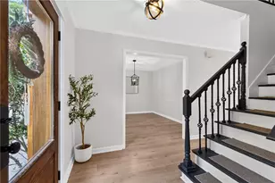 9945 Lake Forest Way, Roswell, GA 30076 - Photo 9