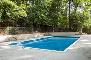 5270 Riverview Rd, Atlanta, GA 30327 - Photo 19