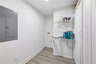 111 Victor Cir NW, Atlanta, GA 30314 - Photo 35