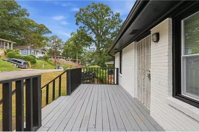 111 Victor Circle NW, Atlanta, GA 30314 - Photo 11