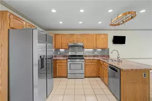 4051 Silver Fir Ct NE, Marietta, GA 30066 - Photo 17