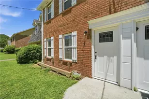 6544 River Park Dr, Riverdale, GA 30274 - Photo 3