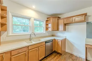 3349 Old Jonesboro Rd, Hapeville, GA 30354 - Photo 9