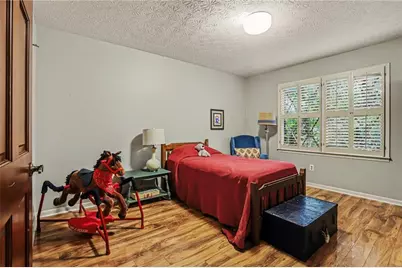 675 Ridge Avenue, Stone Mountain, GA 30083 - Photo 27