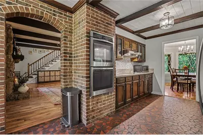 675 Ridge Avenue, Stone Mountain, GA 30083 - Photo 17