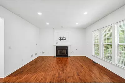 5157 Wellisford Court, Suwanee, GA 30024 - Photo 7