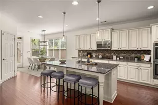 719 Park Manor Dr SE, Smyrna, GA 30082 - Photo 3