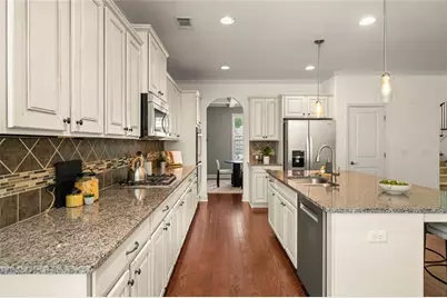 719 Park Manor Drive SE, Smyrna, GA 30082 - Photo 9