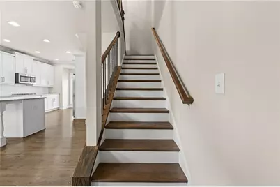 1098 Township Square, Alpharetta, GA 30022 - Photo 21