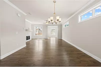 1098 Township Square, Alpharetta, GA 30022 - Photo 13