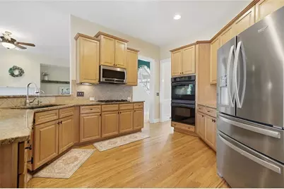 2440 Saxony Trace, Alpharetta, GA 30005 - Photo 11