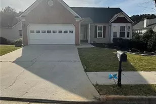 584 The Blvd, Newnan, GA 30263 - Photo 1