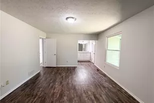 6830 Earlhurst Rd, Atlanta, GA 30349 - Photo 13