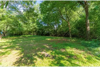808 Davis Street, Monroe, GA 30655 - Photo 27