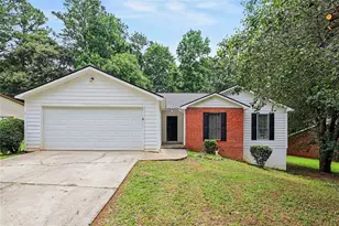9112 Raven Dr, Jonesboro, GA 30238 - Photo 1