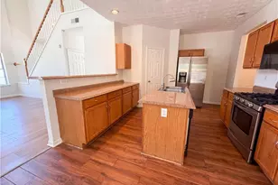 835 Shadow Lake Dr, Lithonia, GA 30058 - Photo 7