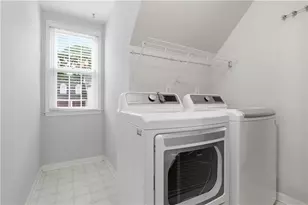 11715 Dunhill Pl Dr, Johns Creek, GA 30005 - Photo 35