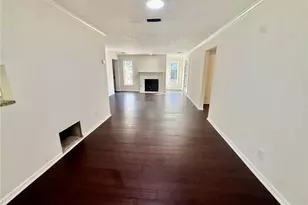 11 St Claire Ln NE, Atlanta, GA 30324 - Photo 7