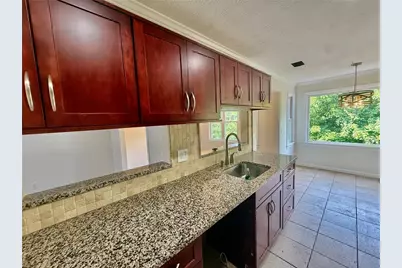 11 Saint Claire Lane NE, Atlanta, GA 30324 - Photo 5