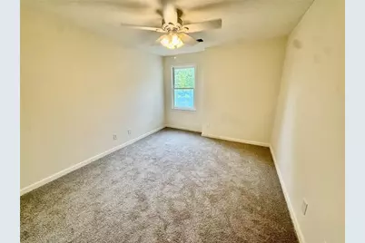 11 Saint Claire Lane NE, Atlanta, GA 30324 - Photo 17