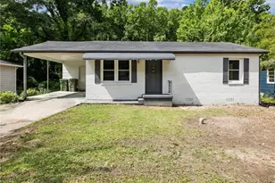 2862 Argyle Dr, Atlanta, GA 30318 - Photo 1