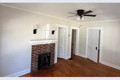235 Ridgewood Avenue, Gainesville, GA 30501 - Photo 3