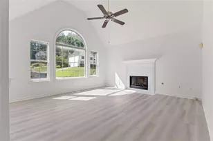 7299 Essex Dr, Douglasville, GA 30134 - Photo 3
