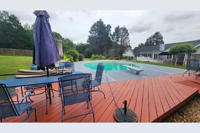 390 Lake Ridge Court, McDonough, GA 30252 - Photo 9