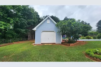 390 Lake Ridge Court, McDonough, GA 30252 - Photo 15