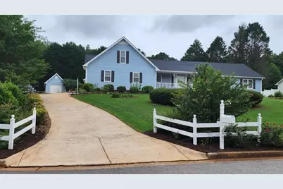 390 Lake Ridge Court, McDonough, GA 30252 - Photo 1