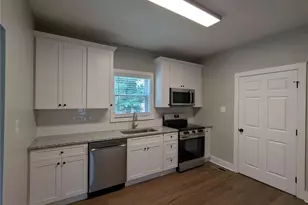 305 Burson Ave, Carrollton, GA 30117 - Photo 5