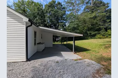 305 Burson Avenue, Carrollton, GA 30117 - Photo 17
