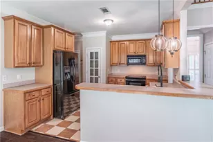 2649 Waters Edge Dr, Gainesville, GA 30504 - Photo 17