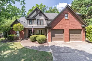 2649 Waters Edge Dr, Gainesville, GA 30504 - Photo 1