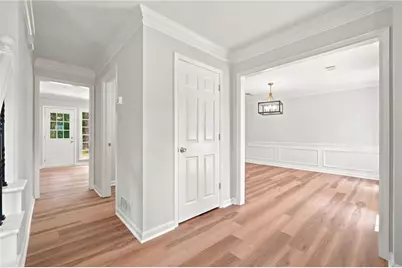 4933 Willow Creek Drive, Woodstock, GA 30188 - Photo 7