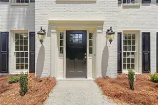 4933 Willow Creek Dr, Woodstock, GA 30188 - Photo 3