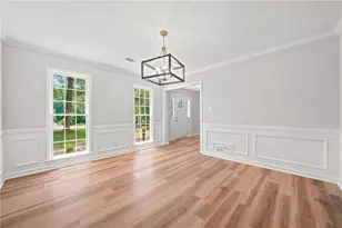 4933 Willow Creek Dr, Woodstock, GA 30188 - Photo 11