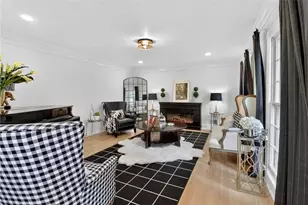 295 Glen Lake Dr, Atlanta, GA 30327 - Photo 39