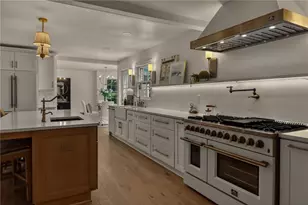 295 Glen Lake Dr, Atlanta, GA 30327 - Photo 5