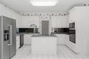 2285 Littlebrooke Trce, Dunwoody, GA 30338 - Photo 23