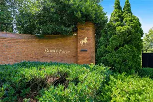 2285 Littlebrooke Trce, Dunwoody, GA 30338 - Photo 3