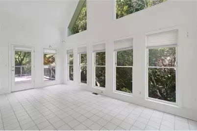 2285 Littlebrooke Trace, Dunwoody, GA 30338 - Photo 15