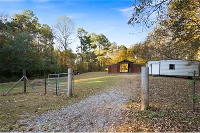 988 Davenport Road, Dalton, GA 30721 - Photo 3