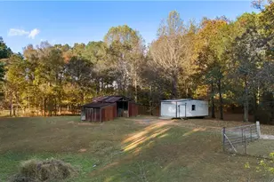 988 Davenport Rd, Dalton, GA 30721 - Photo 23